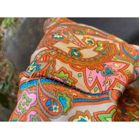 Vintage 60s PAISLEY SILK Bright INFINITY Tube Scarf - Picture 3 of 3